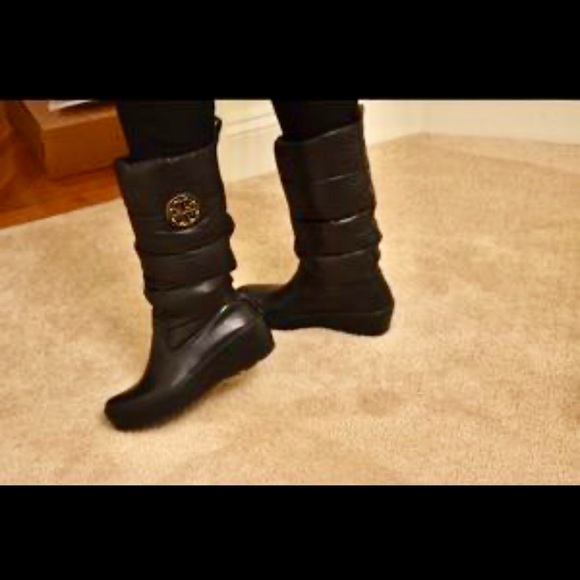 Tory Burch Puffer Boots - Picture 6 of 8